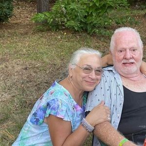 Meet your Posher, Connie